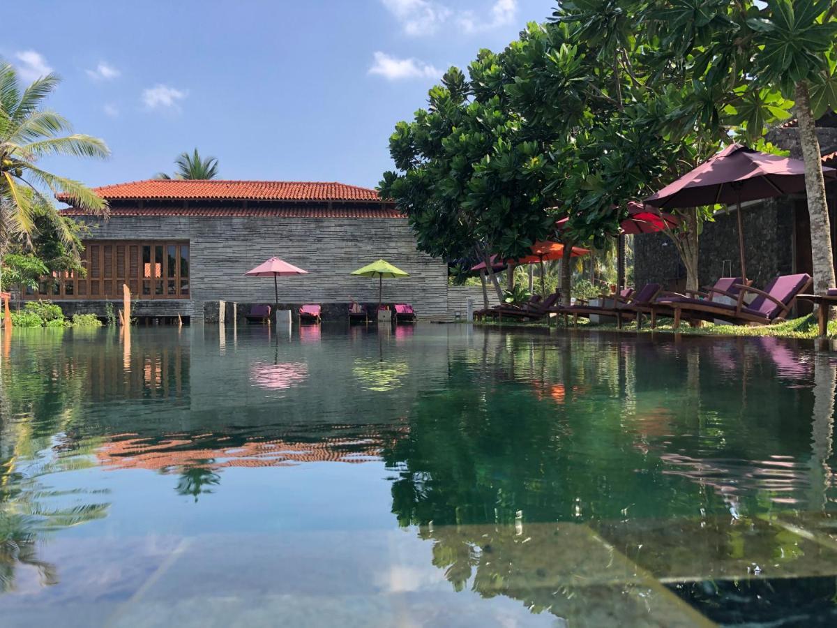 Utmt - Underneath The Mango Tree Spa & Beach Resort ดิคเวลลา ภายนอก รูปภาพ