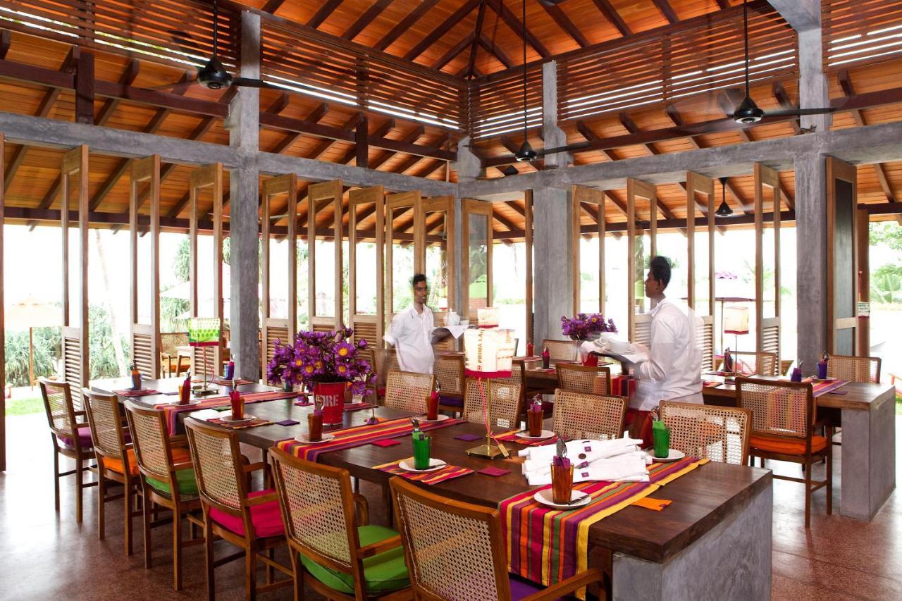 Utmt - Underneath The Mango Tree Spa & Beach Resort ดิคเวลลา ภายนอก รูปภาพ