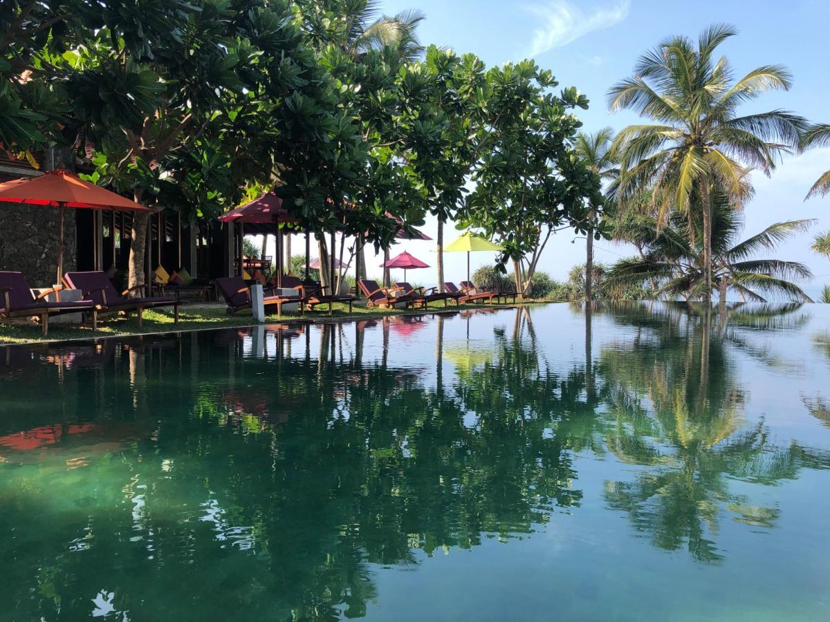 Utmt - Underneath The Mango Tree Spa & Beach Resort ดิคเวลลา ภายนอก รูปภาพ