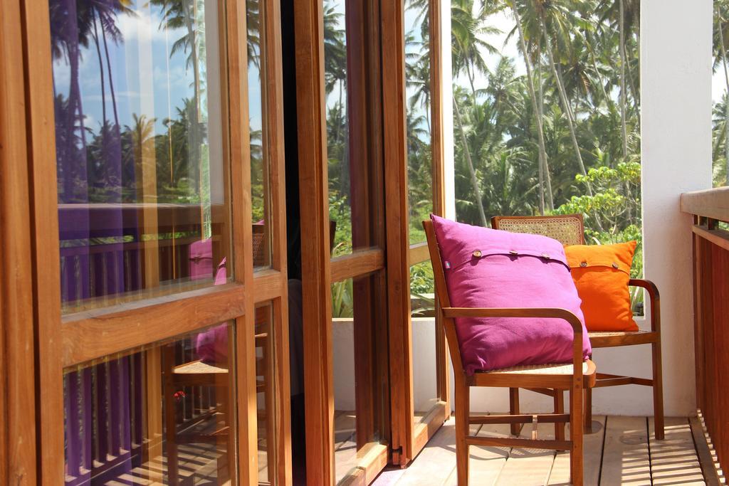 Utmt - Underneath The Mango Tree Spa & Beach Resort ดิคเวลลา ห้อง รูปภาพ