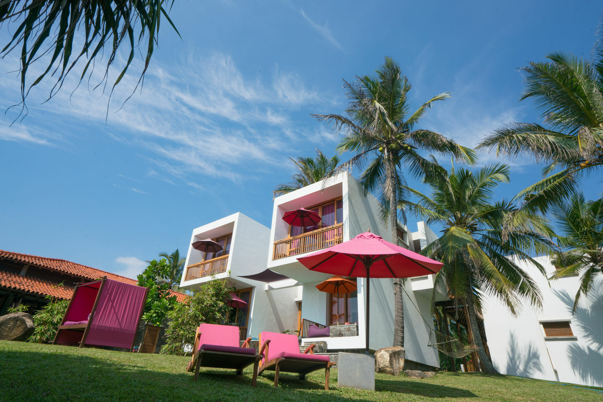 Utmt - Underneath The Mango Tree Spa & Beach Resort ดิคเวลลา ภายนอก รูปภาพ